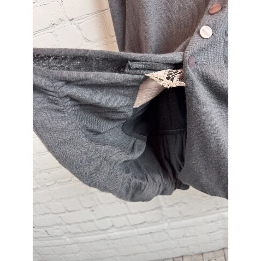Knitted and Knotted Gray Cardigan with Lace Trim - Picture 6 of 12